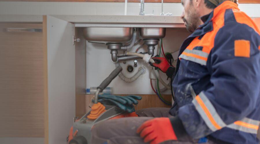 Professional slab leak plumber services in Elwell, MI